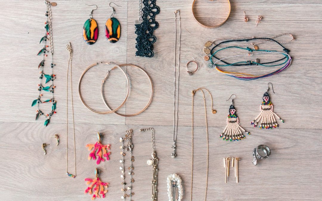 Personalizing Jewelry: How to Create Custom Pieces for Special Occasions